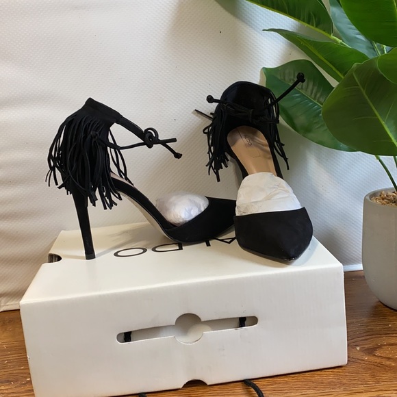 BNIB Aldo Black heels - Picture 4 of 9